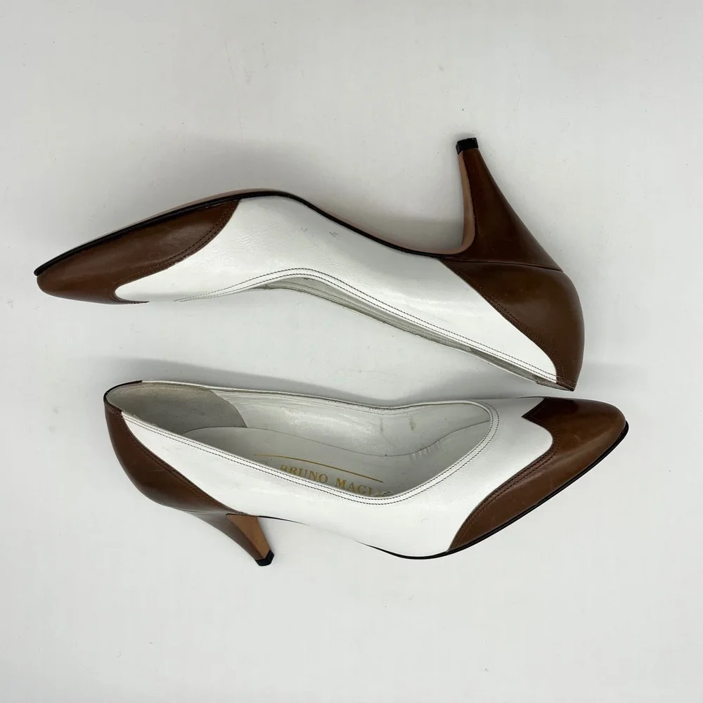 Bruno Magli Leather‎ Pumps Heels Brown White Pointed Toe Italy Size 6 AA